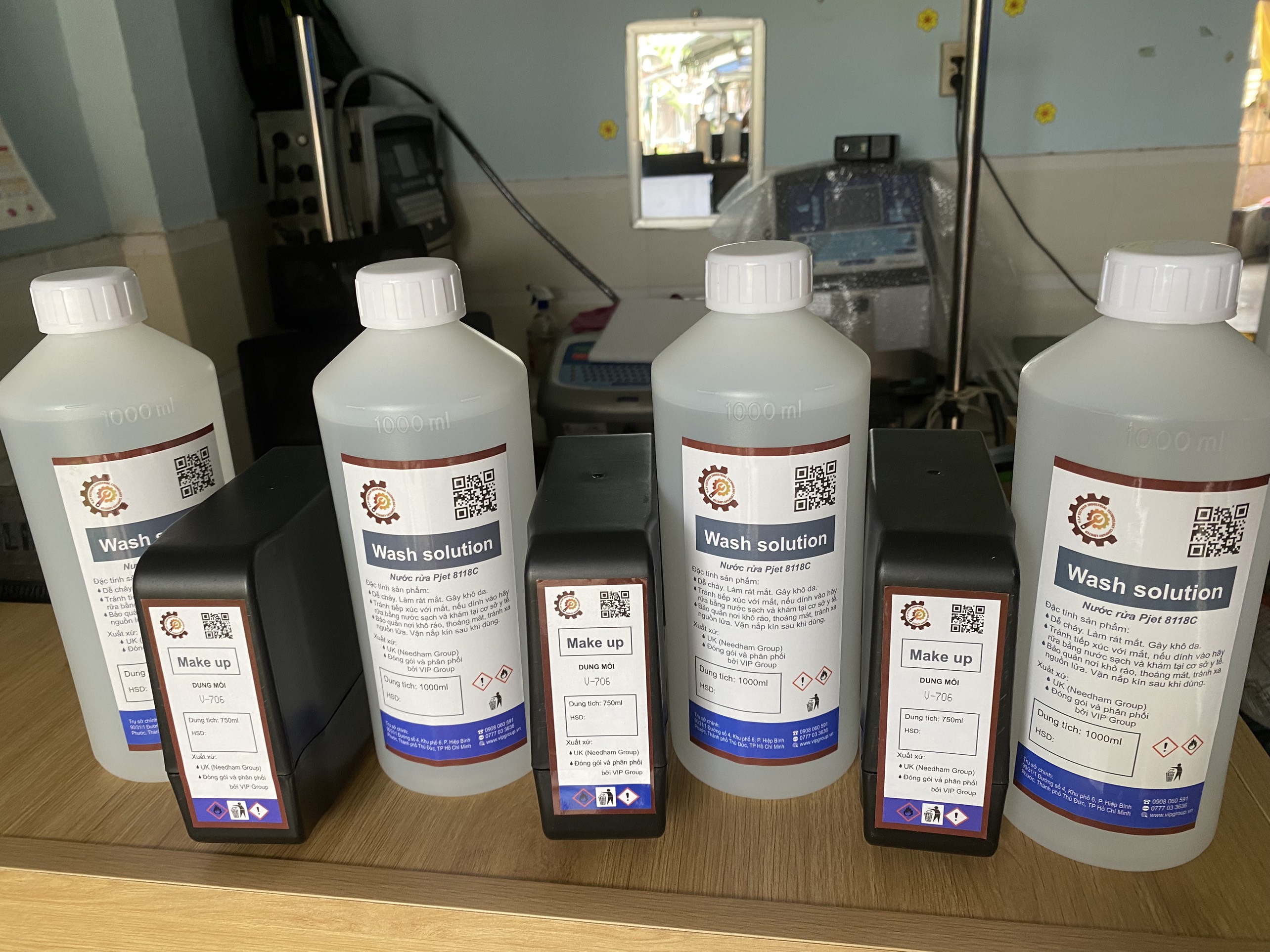 mực ,dung môi máy in phun date